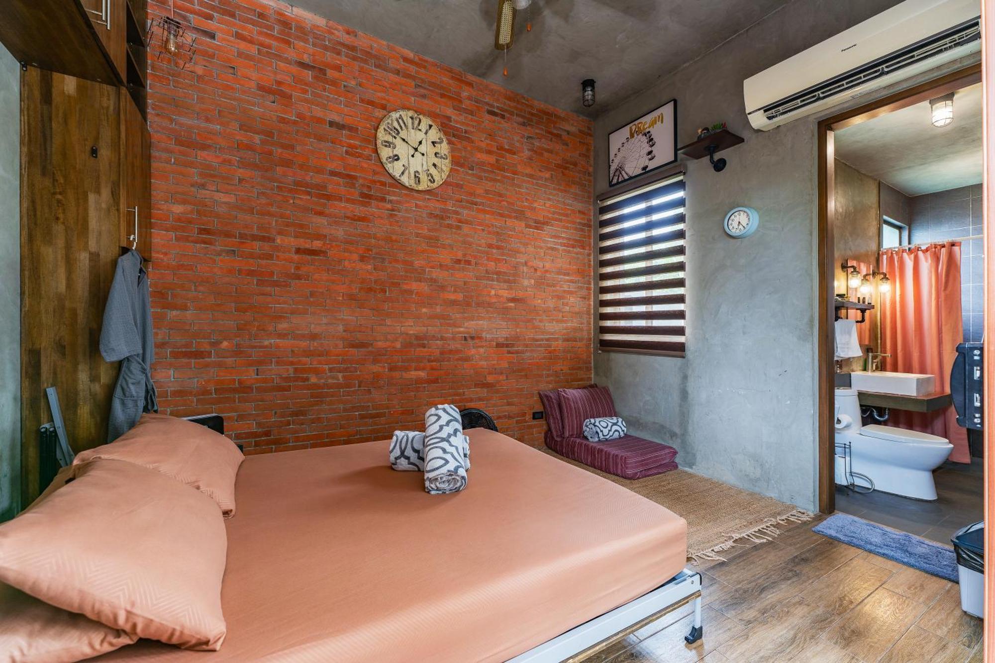 Isla Villa 1 Amazing Waterfall Pool House Near Beach, Bars & Restaurants Đảo Mactan Ngoại thất bức ảnh