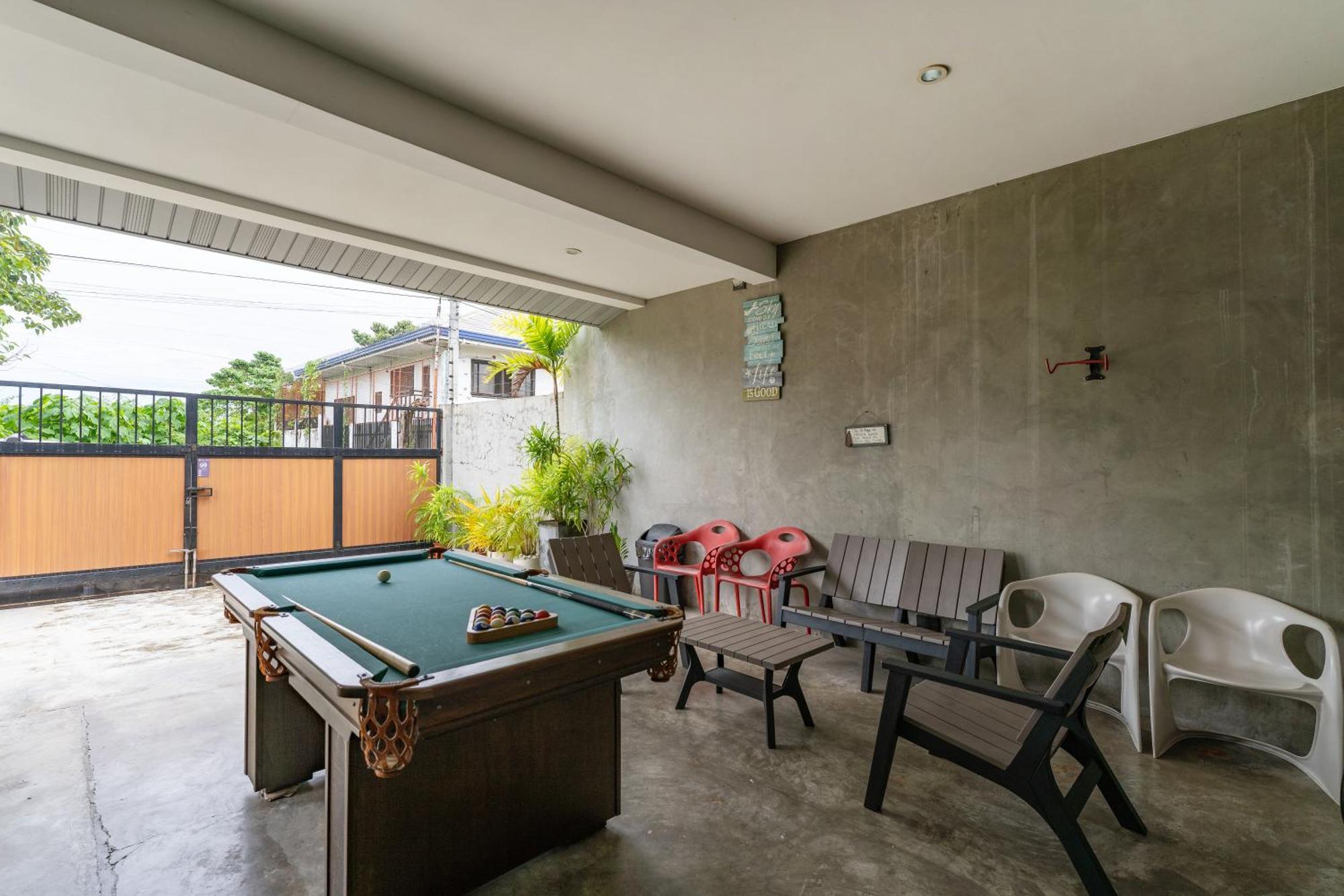 Isla Villa 1 Amazing Waterfall Pool House Near Beach, Bars & Restaurants Đảo Mactan Ngoại thất bức ảnh